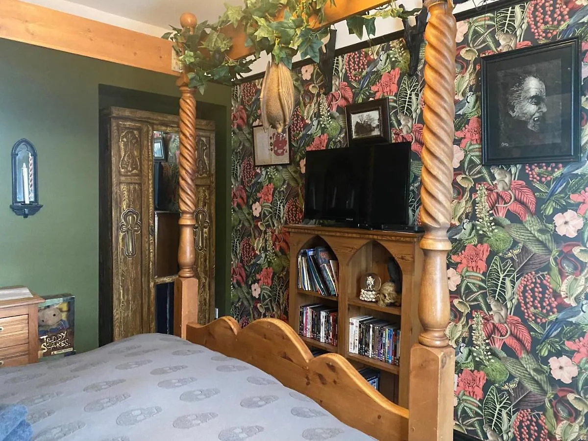 Guest house Dracula Rooms Whitby United Kingdom